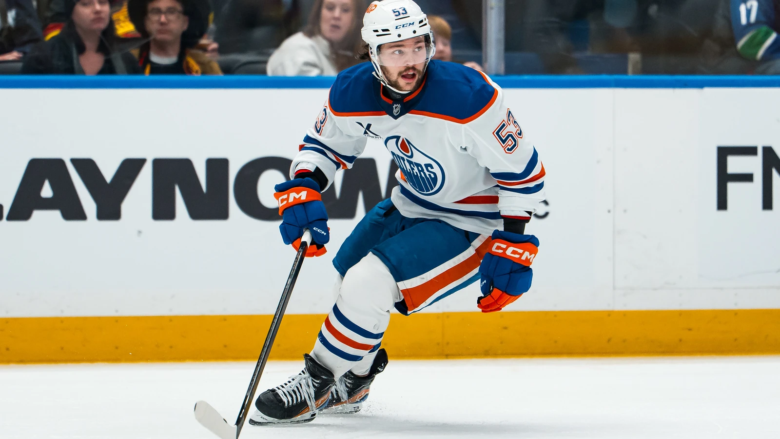 Isaac Howard skates for Edmonton against Vancouver on January 17, 2026. File photo.