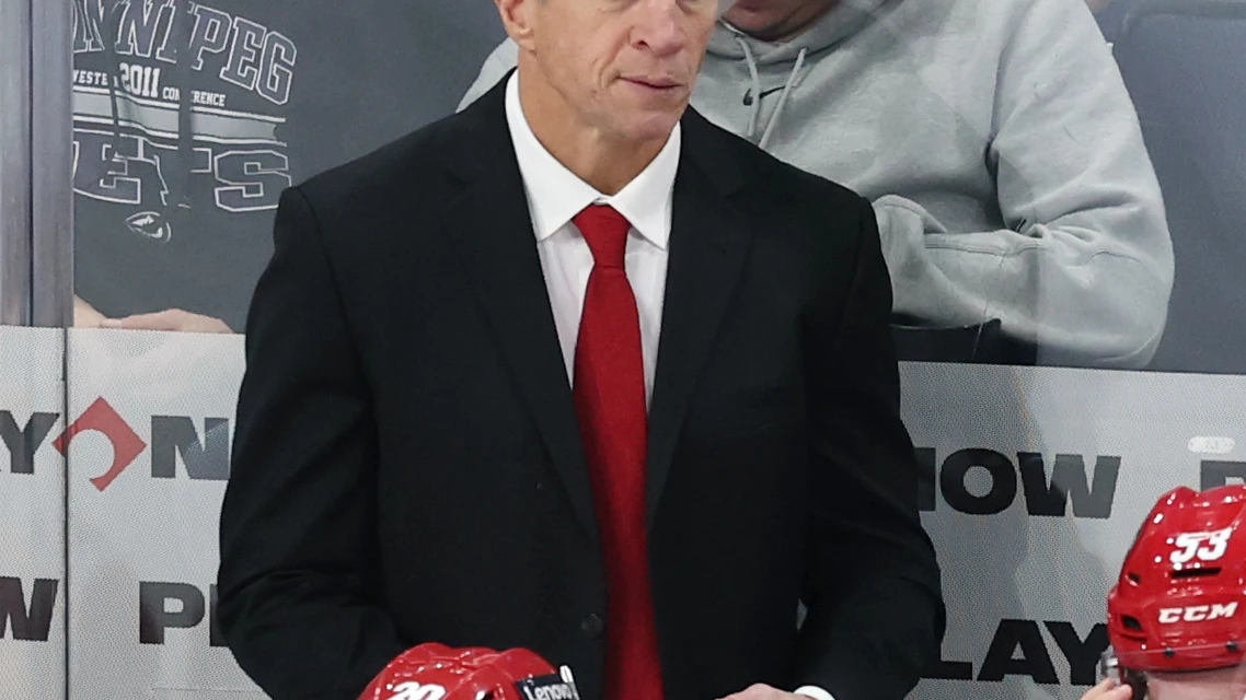 Carolina Hurricanes head coach Rod Brind'Amour watches from behind the bench during a game against the Winnipeg Jets.
