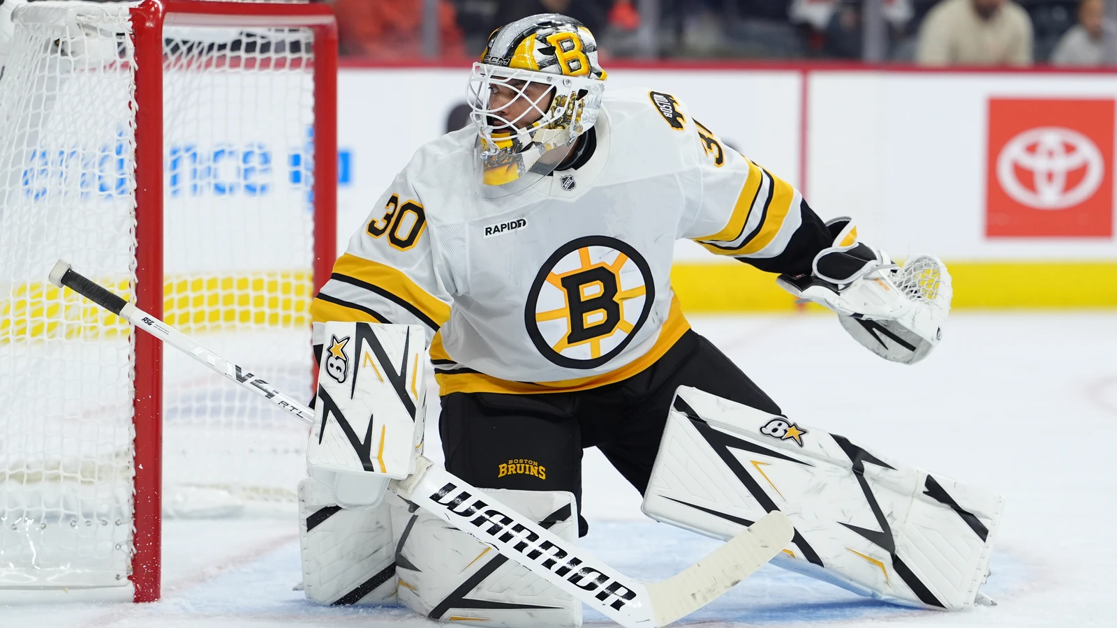 File photo: Boston Bruins goaltender Michael DiPietro, No. 30, guards the net against the Philadelphia Flyers in Philadelphia on September 24, 2026.