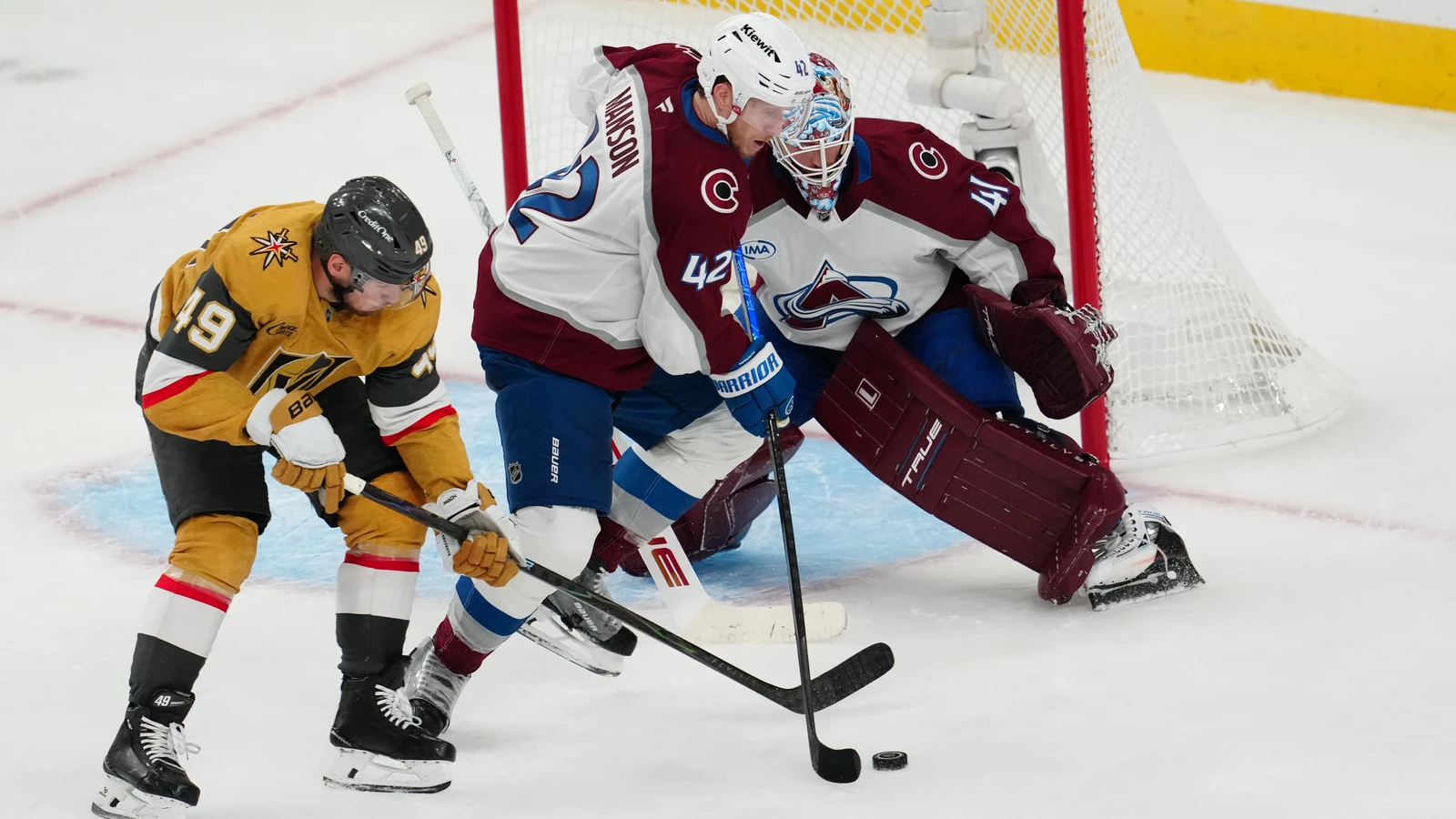 Scott Wedgewood defends the Colorado net against Ivan Barbashev during the 2026 Western Conference Final. File photo.