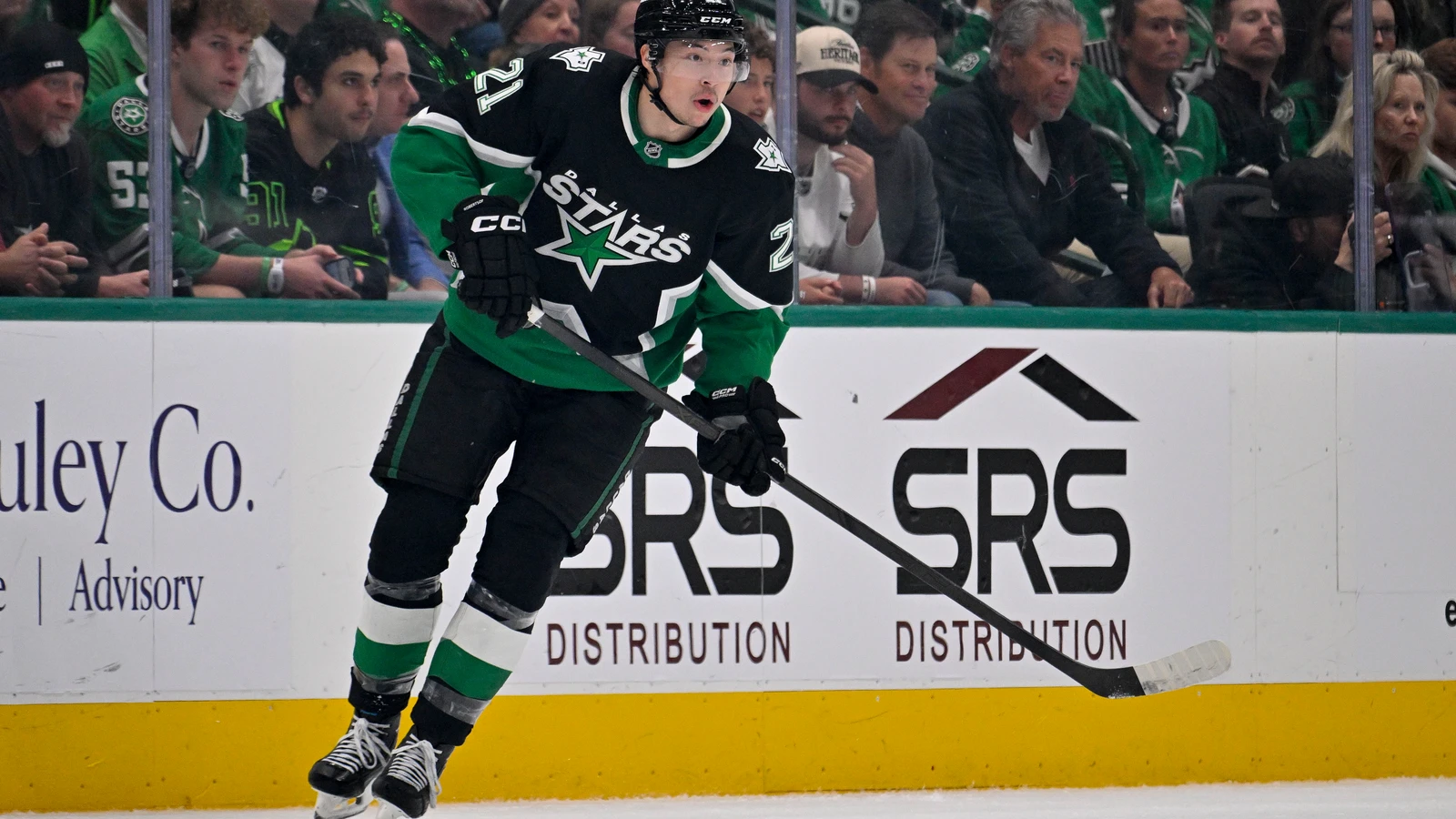 Jason Robertson skates for Dallas against Minnesota on April 28, 2026. File photo.