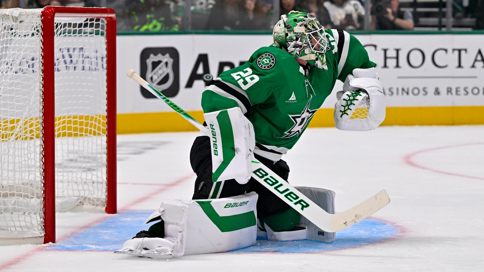 Dallas Stars goaltender Jake Oettinger makes a save against the San Jose Sharks at American Airlines Center on October 5, 2026.