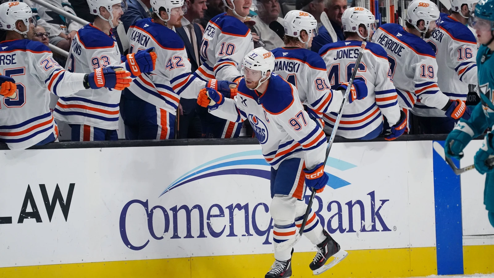 Connor McDavid celebrates a goal with the Edmonton Oilers bench against San Jose on April 8, 2026. File photo.