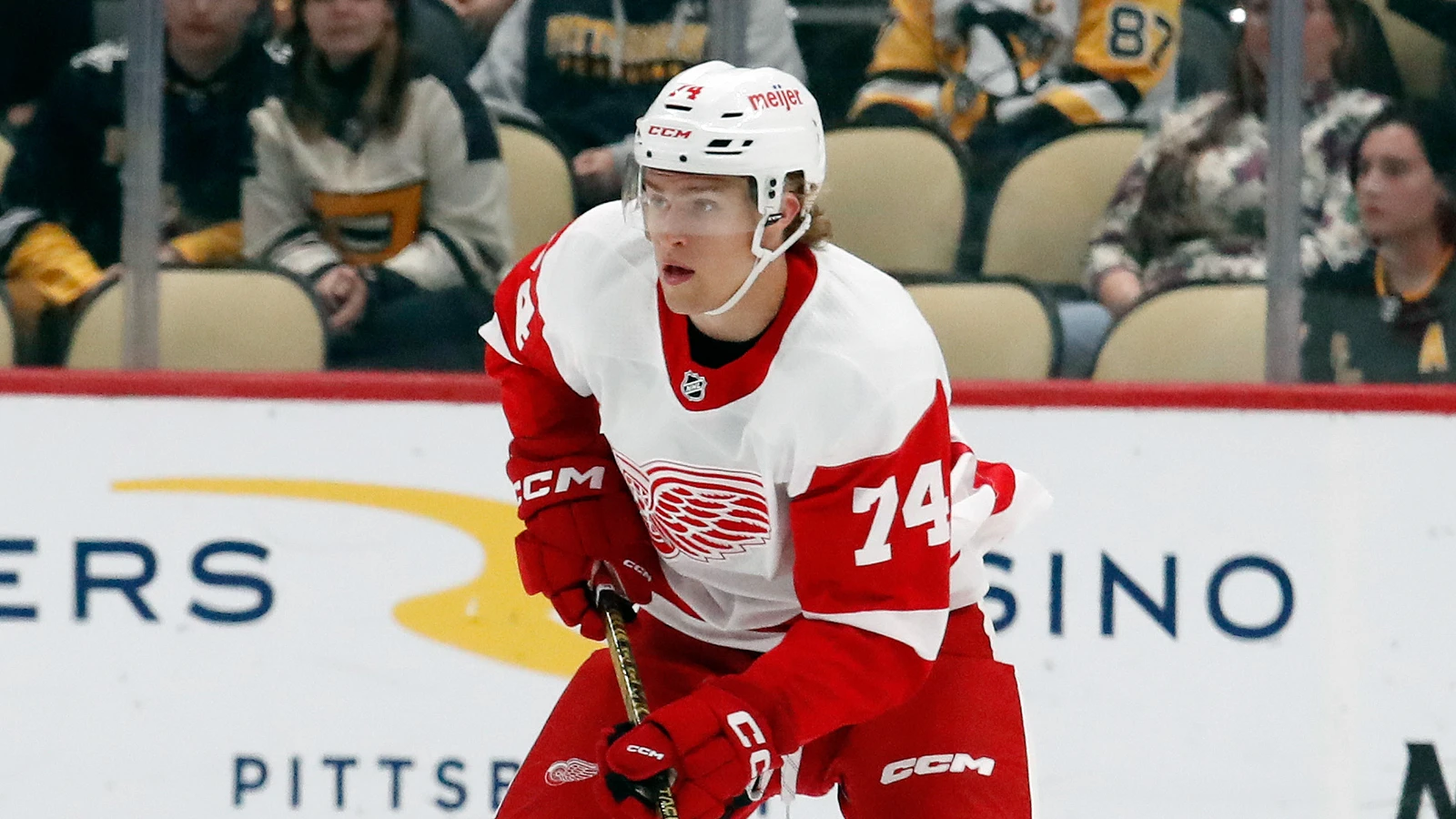 Detroit Red Wings forward Cross Hanas skates with the puck against the Pittsburgh Penguins during an NHL preseason game in Pittsburgh on October 4, 2023. File photo.