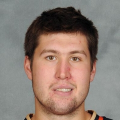Nick Ritchie