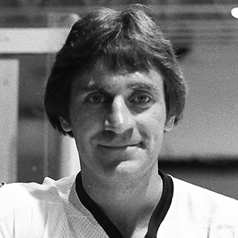 Bobby Schmautz